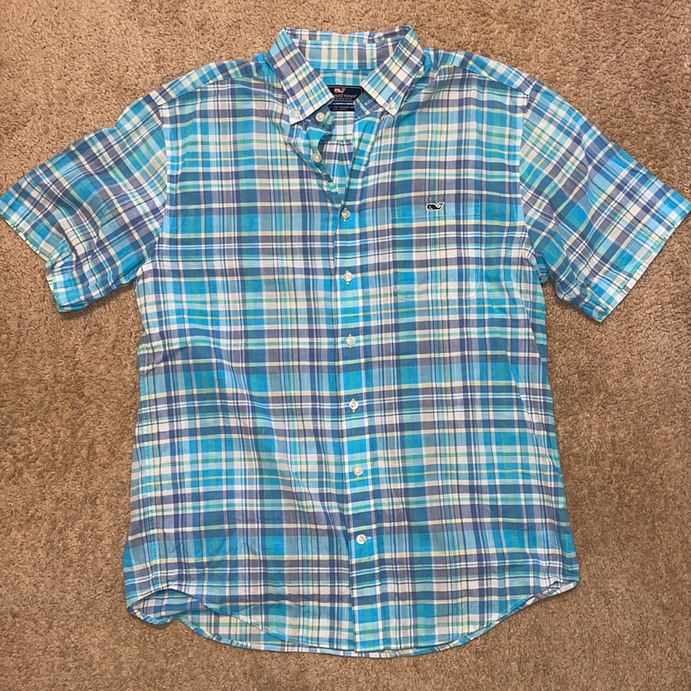 Vineyard Vines button up